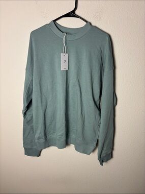 NWT Gymshark Rest Day Essential Crew Neck Sweatshirt Eucalyptus Green